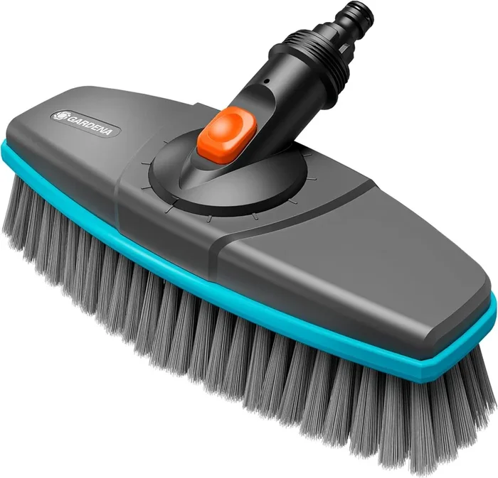 Brosse à poils souples Cleansystem GARDENA pour grandes surfaces – 18810-20
