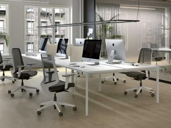 Bureau bench 4 personnes Hexa – Forma 5