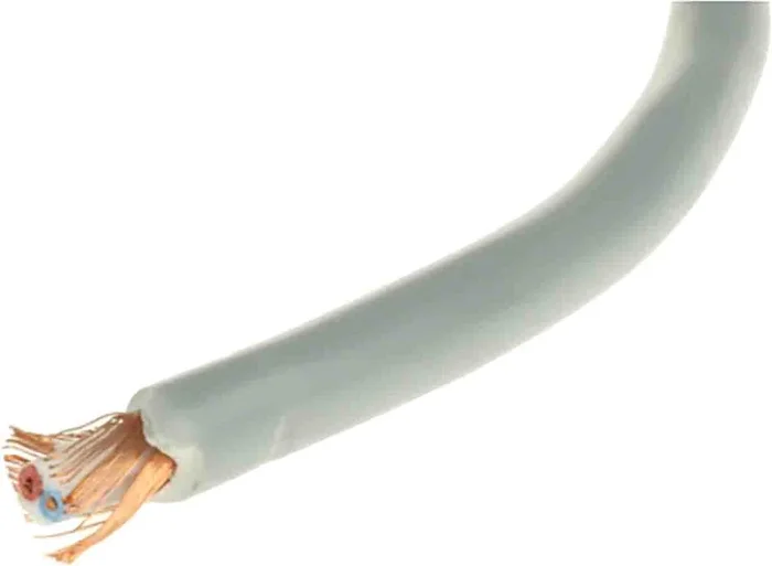Câble audio RS PRO, 2 paires, 0,22 mm² Blindé Tresse de cuivre nuChlorure de polyvinyle PVC, Multiconducteur, gaine Gris