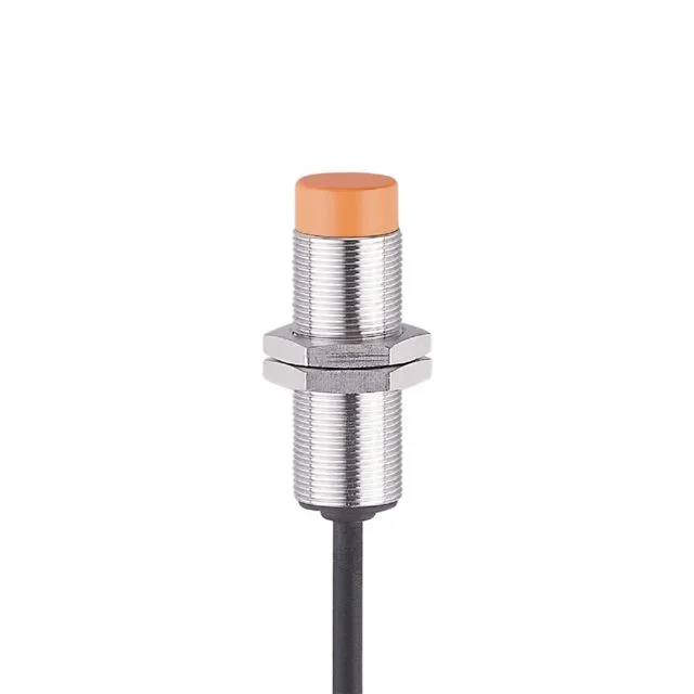 Capteur de proximité ifm electronic, M18, Détection 0,8 → 8 mm, 15 → 30 V c.c.