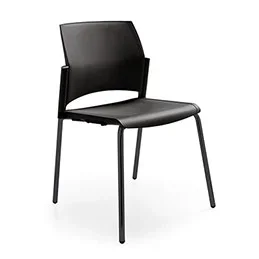 Chaise visiteur Versaty polypro noir – 4 pieds noirs