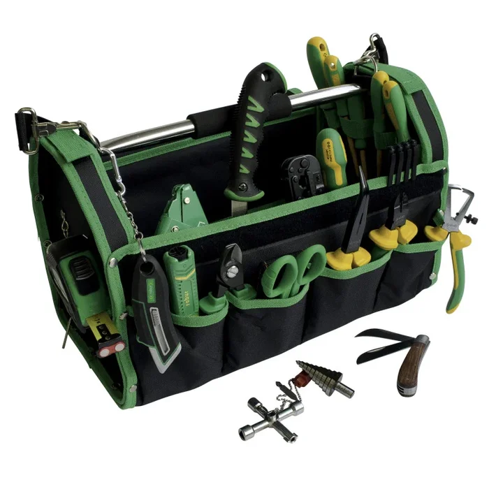 Composition 22 outils électricien en caisse textile