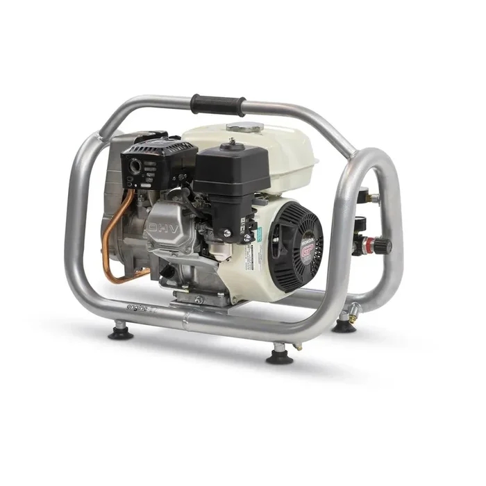 Compresseur à piston avec moteur à essence type engineAIR 5/2,5