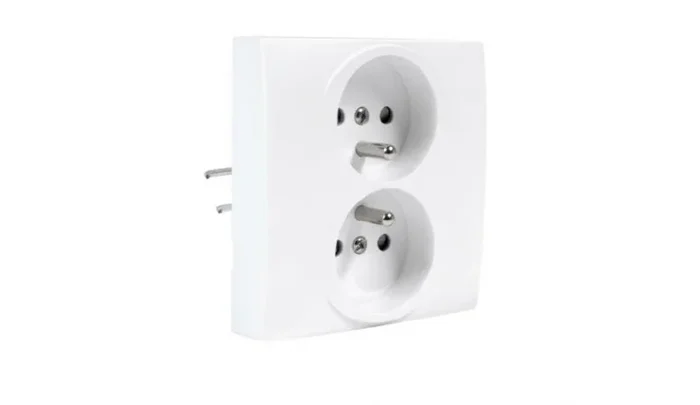 Double Prise 2P + T Complet DIAMANT 2 – Debflex 739200