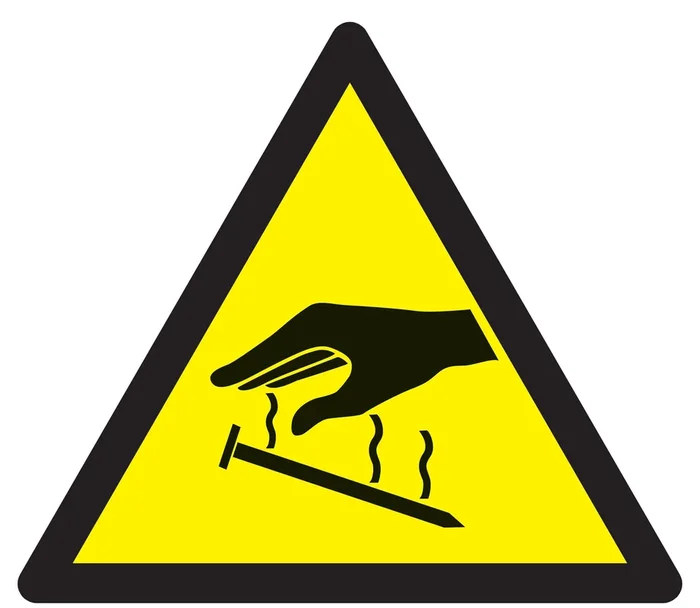 Panneau adhésif DANGER ELECTRICITE STATIQUE 300X300X300MM TALIAPLAST – 729338