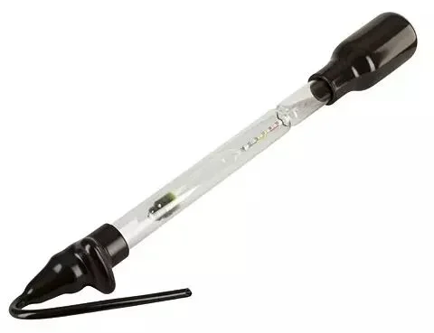 Pese colostrum avec pipette