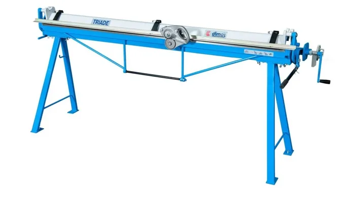 PLIEUSE TRIADE® 2M PIEDS EN V AVEC COUPE
