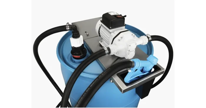 Pompe AdBlue 12V avec tuyaux et pistolet automatique pour fûts 205L MW Tools