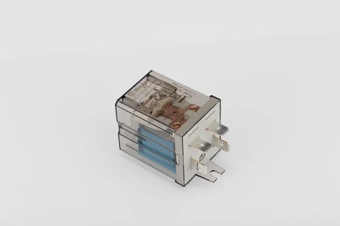 Relais de puissance Finder 65, 1 RT, bobine 48V c.c. Montage sur platine 2.2W