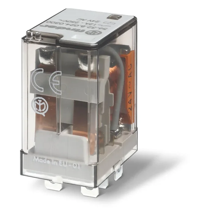 Relais de puissance Finder, bobine 110V c.c. Montage enfichable