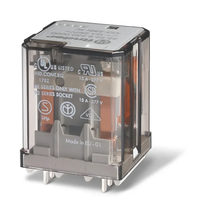 Relais de puissance Finder, bobine 24V c.c. Montage sur CI