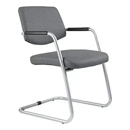 Siège de réunion Fever moyen dossier – assise et dossier tissu gris nuage – structure luge gris aluminium – lot de 2