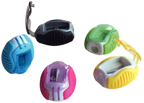 Taille crayons plastique 1 usage avec réservoir